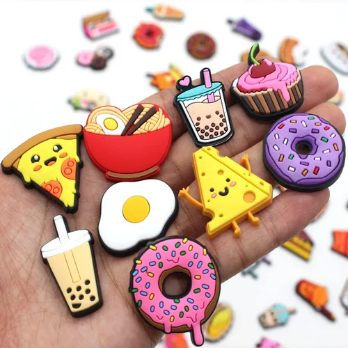 Miniatura 6 de Lindos dijes de zapatos de dibujos animados para decoración de zapatos de PVC para bricolaje, sandalias, pulseras para niños, niñas, niños