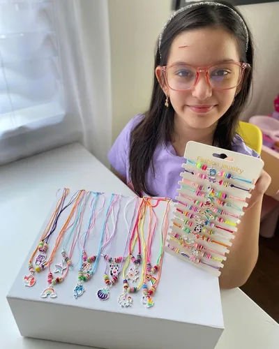 Miniatura 5 de MJartoria Juego de 24 pulseras y collares tejidos de amistad para niñas con dije de panda de unicornio, joyería de amistad, regalo de unicornio