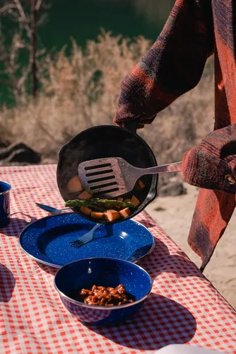 Miniatura 8 de Stansport Paquete combinado de manteles de picnic con abrazaderas