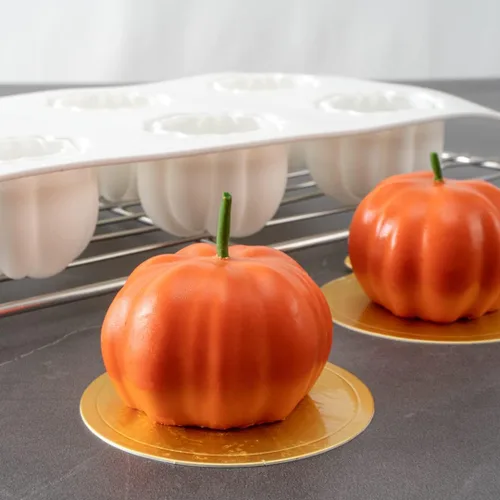 Miniatura 7 de Restaurantware - Molde para pastel de calabaza de 6 cavidades de Pastel, 1 molde de calabaza 3D listo para horno - Molde de silicona blanca
