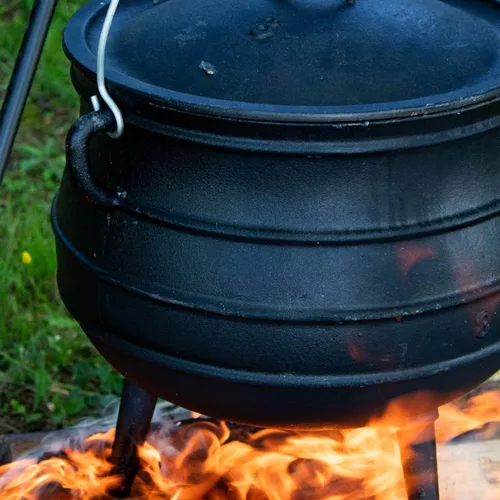 Miniatura 6 de Lehman's Campfire - Olla de hierro fundido con 3 patas y tapa, 13.5 pulgadas, 3.5 galones