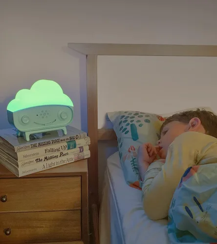 Miniatura 6 de Happiest Baby SNOObie - Máquina inteligente de ruido blanco, máquina de sonido portátil para bebés con luz nocturna, 12 sonidos relajantes