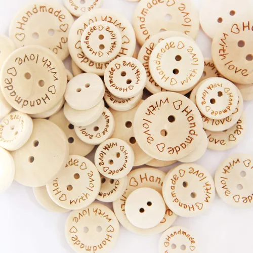 Miniatura 8 de 150 botones de madera Pinowu (15-0.787-0.984 in) hechos a mano con amor, decoración redonda para manualidades, 2 agujeros, botones de costura