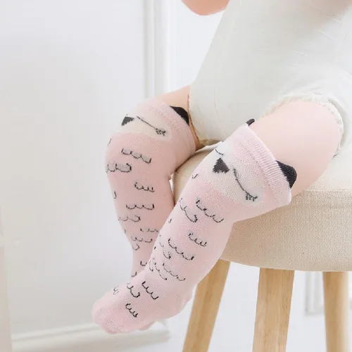 Miniatura 6 de 8 pares de calcetines antideslizantes a la rodilla para niños y niñas