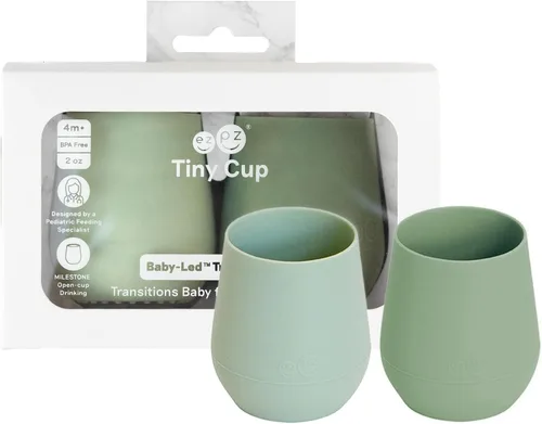 ezpz Tiny Cup (Sage/Olive) – 4 meses en adelante – Taza de entrenamiento de 100% silicona para bebés – Diseñada por un especialista en alimentación
