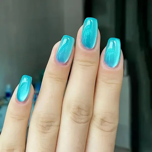 Miniatura 13 de Uñas postizas a presión de Navidad, color rojo vino, uñas postizas cuadradas medianas con diseño degradado, cobertura completa, acrílico brillante