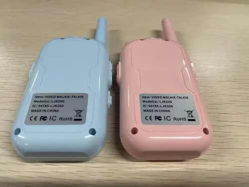 Miniatura 9 de Walkie Talkies de video para niños, paquete de 2 walkie talkies Facetime con cámara HD y cambiador de voz para niños y niñas para juegos familiares