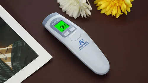Miniatura 5 de Amplim Paquete de 2 termómetros infrarrojos digitales para la frente de grado médico y hospitalario sin contacto para bebés, niños y adultos.