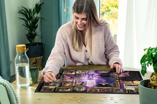 Miniatura 4 de Ravensburger Disney Villainous: Evil Queen - Rompecabezas de 1000 piezas - Experiencia de Disney inmersiva Tecnología única Softclick