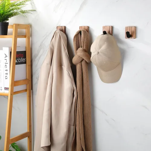 Miniatura 3 de DELITON Ganchos de toalla para baños, paquete de 4 ganchos adhesivos de madera para colgar batas, toallas, abrigos, llaves, gancho decorativo