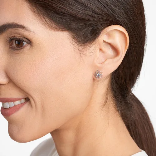 Miniatura 2 de Tienda Essentials Sterling Silver Sky Flower Stud Earrings (previously Tienda Collection)