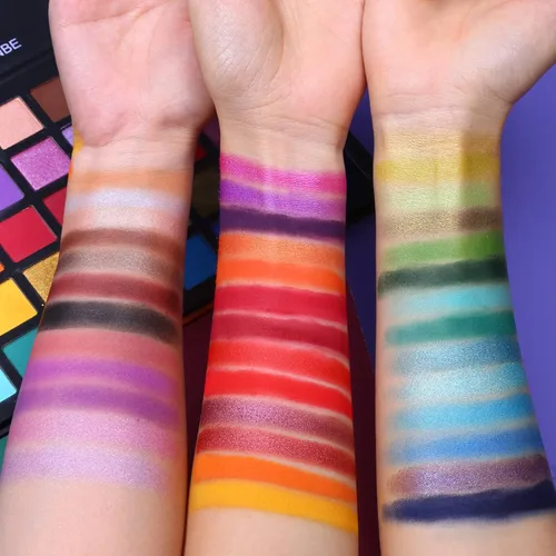 Miniatura 4 de UCANBE Spotlight Paleta de sombra de ojos profesional 40 colores sombra de ojos mate brillo paleta de maquillaje altamente pigmentado colorido polvo