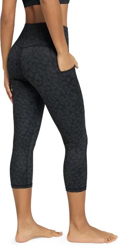 Miniatura 26 de ODODOS - Leggings capri de cintura alta para mujer con bolsillos, control de abdomen, no se transparentan, para entrenamiento atlético, running