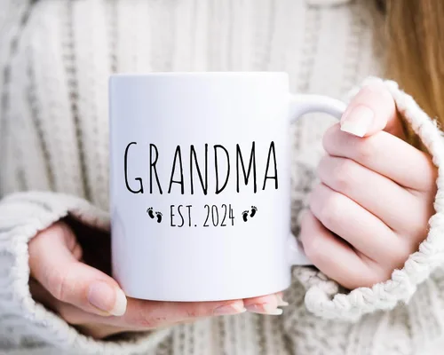 Miniatura 3 de Taza con texto en inglés "Grandma Est 2024 Promoted To Grandmother Grandma To Be Cup For Pregnancy Announcement" de 11 onzas, color blanco