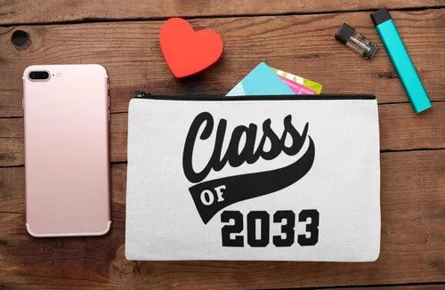 Miniatura 4 de Graduation Iron On Transfer, Class of 2033 Tshirt Decal, High School College Senior Shirt Sticker, HTV Graduate Patch, Pick Size Color, Iron-On Gold