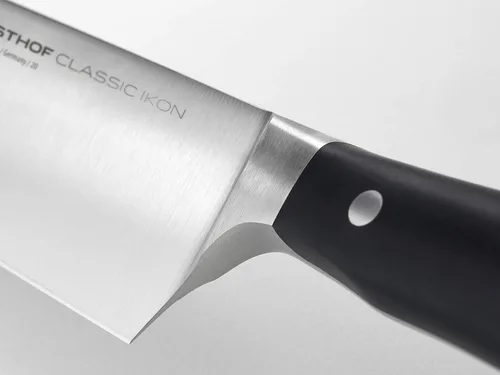 Miniatura 4 de Wüsthof Cuchillo de chef clásico IKON de 8 pulgadas y cuchillo clásico IKON de 6 pulgadas