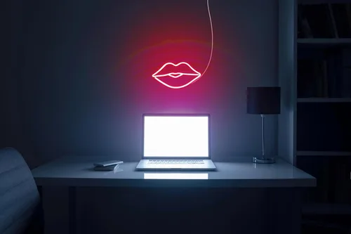 Miniatura 5 de AdvPro Lips Kiss Girl Room Flex Silicone LED Neon Sign - Azul - st16s32-fnu0048-b