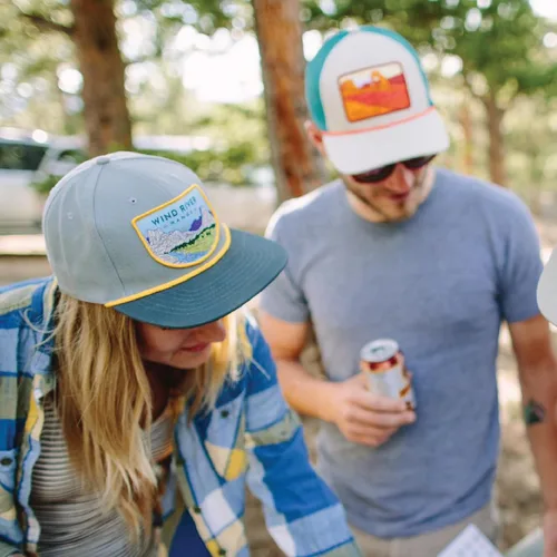 Miniatura 9 de Sendero Provisions Co. Rivers and Ranges Outdoors Sombrero Snapback Colección