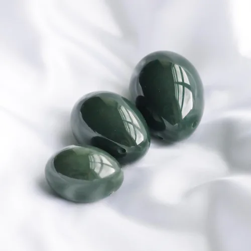Miniatura 5 de Juego de 3 huevos de piedra de jade nefrita - Grandes, medianos y pequeños Piedra natural pulida a mano lisa perforada a mano con cuerda, cepillo