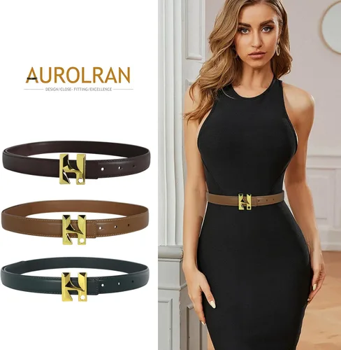 Miniatura 237 de Cinturón de cuero clásico con hebilla de metal para mujer con vestido de jeans