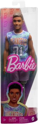 Miniatura 6 de Barbie Fashionistas Muñeco Ken #212 con pierna protésica usando jersey removible de Los Ángeles, pantalones cortos morados y zapatillas deportivas