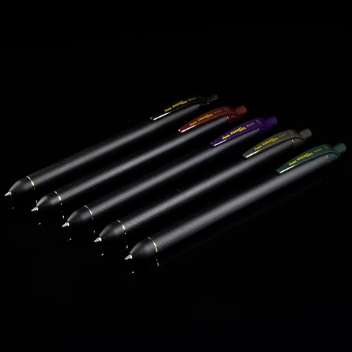 Miniatura 2 de Pentel EnerGel Kuro - Bolígrafo retráctil de gel líquido, Sombras de negro, punta de 0.7mm, tinta negra surtida, paquete de 5 bolígrafos (BL437PF5MA)