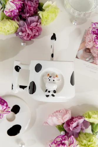 Miniatura 2 de DIHOclub Adorable Taza de Cerámica 3D de Vaca con Tapa y Cuchara - Perfecta para Café, Té, Leche y Más - Regalo Ideal para Amantes de los Animales