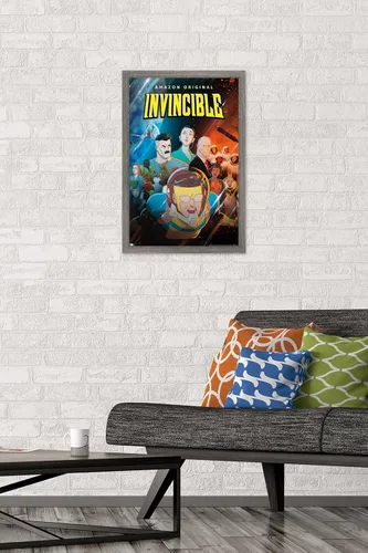 Miniatura 2 de Trends International Invincible - Póster de pared de una hoja, 14.72 x 22.37 pulgadas, versión enmarcada de madera de granero Versión enmarcada