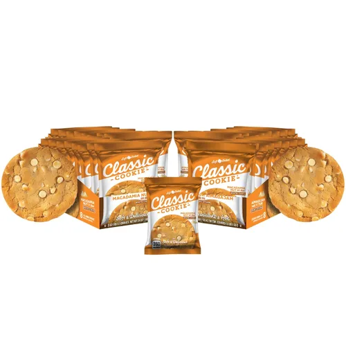 Miniatura 30 de Galletas Classic Cookie suaves horneadas con relleno de crema y galleta, hechas con chips de crema blanca Hershey's® Premier, 2 cajas, 16 galletas