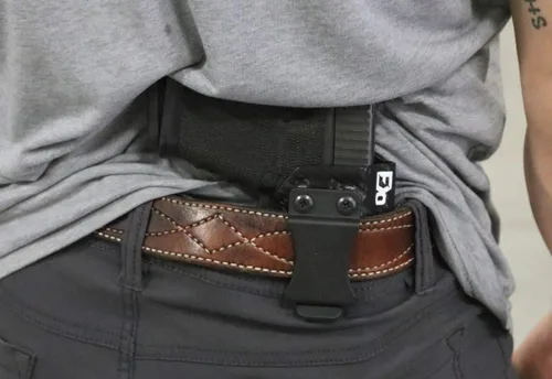Miniatura 4 de Fierce Defender IWB - Funda Kydex compatible con Glock 19, 23, 32 con corte óptico, serie Winter Warrior, fabricada en Estados Unidos