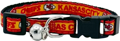 Miniatura 11 de Collar de gato NFL Arizona Cardinals de raso Collar de equipo de fútbol americano para perros y gatos. Un collar de gato brillante y colorido