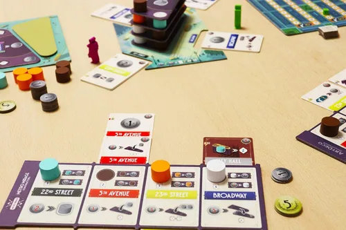 Miniatura 5 de Juego de mesa Flatiron - ¡Construye el icónico rascacielos de Nueva York! Juego de estrategia arquitectónica, divertido juego familiar para niños
