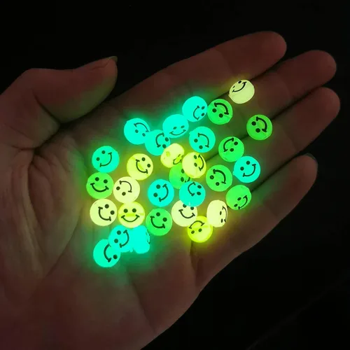 Miniatura 14 de Cuentas de cara sonriente, cara feliz de 0.394 in, acrílico, bonitas cuentas espaciadoras, fabricación de collares y pulseras, suministros
