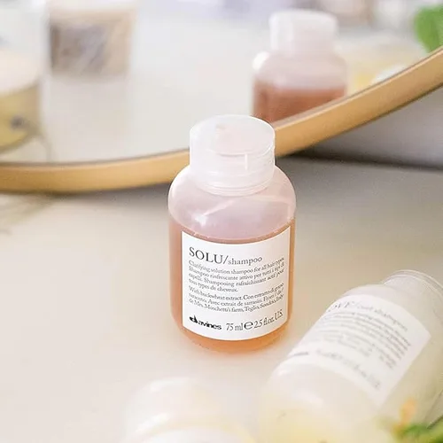 Miniatura 3 de Davines SOLU/Shampoo, Clarifying Cleanser for All Hair Types - Removes Product Build-Up, Residue & Pollutants - Deep Cleaning Formula with Buckwheat