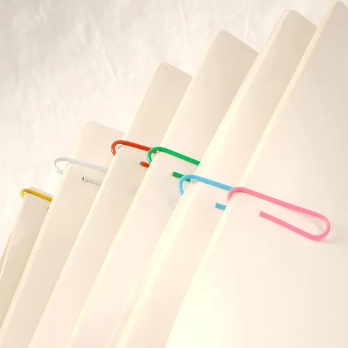 Miniatura 7 de Clips de papel de colores, 560 clips medianos de 1.3 pulgadas (1.299 in), ideales para suministros escolares de oficina, clips coloridos