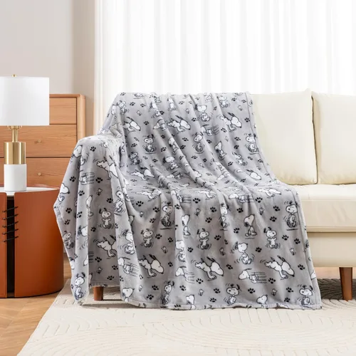 Miniatura 2 de Berkshire Blanket Peanuts® VelvetLoft® - Manta de felpa de Snoopy con bonitos personajes, poses y patas, color gris, manta de 55 x 70 pulgadas