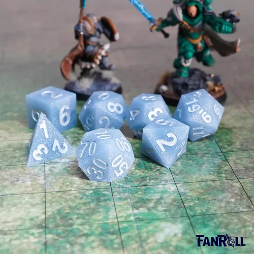 Miniatura 6 de FanRoll - Juego de dados DND de goma de silicona de borde afilado de 0.630 in: residuos glaciales, dados de juego de rol para Calabozos y Dragones