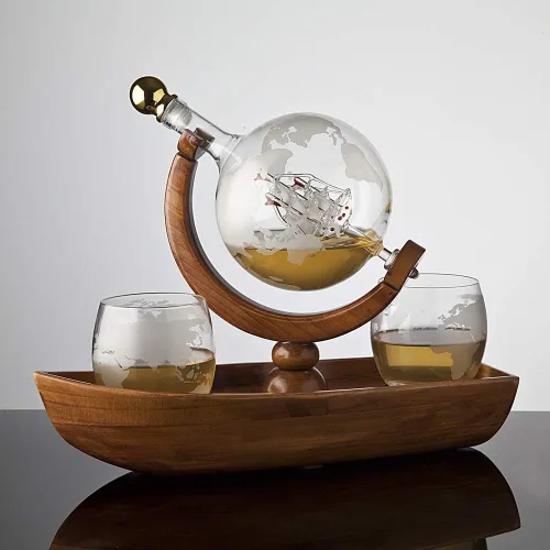 Miniatura 6 de Godinger Juego de decantador de whisky con 2 vasos de whisky World - para licor, whisky, bourbon, vodka - 28.7 fl oz
