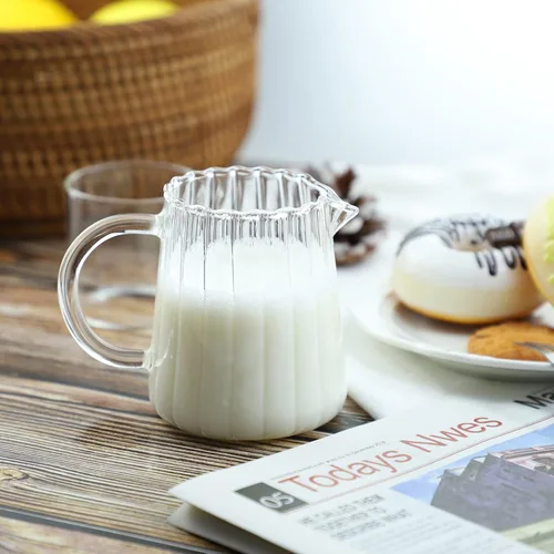 Miniatura 2 de CHOOLD Jarra elegante de vidrio con forma de ola para crema y servir para café, leche, salsa - Juego de jarras de cocina de 2 piezas, 8.5 oz