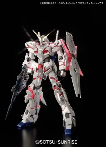 Miniatura 2 de Bandai Hobby Unicorn Destroy Mode - Figura de acción HGUC con acabado de titanio
