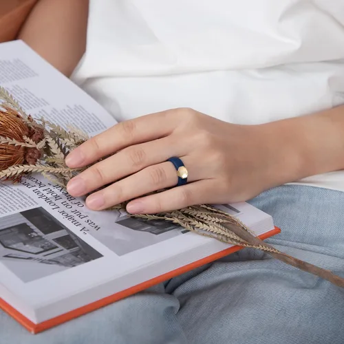 Miniatura 17 de Egnaro - Anillo de boda de silicona para mujer, diseño ergonómico y transpirable, ancho de 0.15 pulgadas, bandas de silicona flexibles con placa