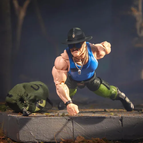 Miniatura 3 de G.I. Joe Serie clasificada #129, Mad Marauders SGT Slaughter, figura de acción coleccionable de 6 pulgadas con 18 accesorios