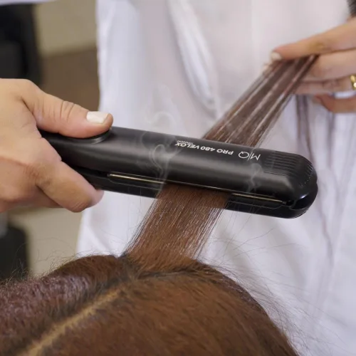 Miniatura 8 de MQ Professional Plancha de pelo Pro 480 Velox Titanium Flat Iron – Experiencia brasileña – Calentamiento rápido, diseño ergonómico – Ideal para uso