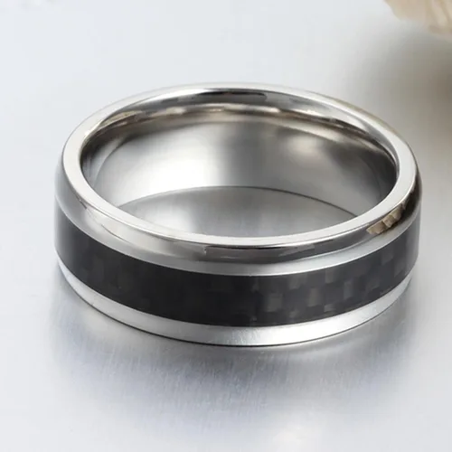 Miniatura 5 de Anillos de acero inoxidable negros para hombres, alianzas de boda para hombre, color plateado y negro, 0.315 in con incrustaciones de fibra