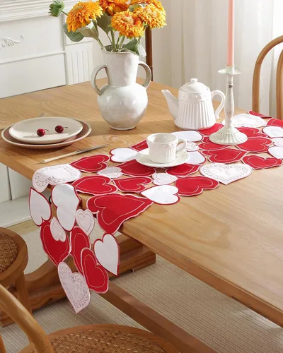 Miniatura 6 de Decoración del día de San Valentín, camino de mesa para el día de San Valentín, 70 pulgadas de largo, decoración de corazón bordado para el hogar
