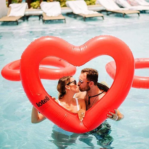 Miniatura 6 de LOTELI - Flotadores de piscina con forma de corazón originales para adultos, más gruesos y fuertes, flotadores inflables grandes para fiestas, Rojo