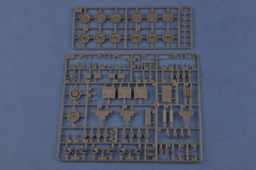 Miniatura 8 de Hobby Boss Kit modelo Nagmachon de IDF APC (escala 1/35)