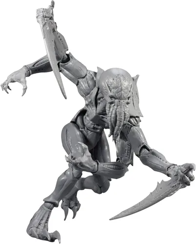 Miniatura 3 de McFarlane Toys Warhammer 40,000 Ymgarl Genestealer - Figura de acción de 7 pulgadas con accesorio