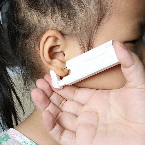 Miniatura 5 de Lishae 2 Pack Self Ear Piercing Gun Disposable Self Ear Piercing Kit Safety Ear Piercing Gun Kit Tool with Earring Studs
