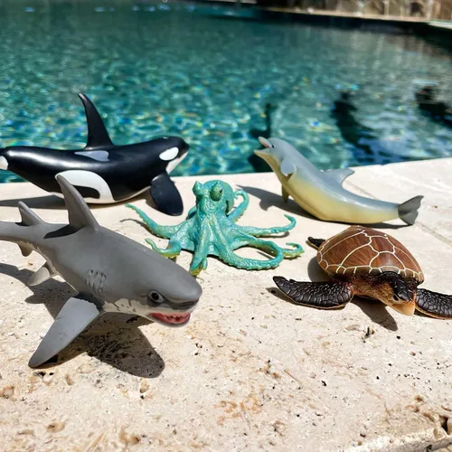 Miniatura 2 de Safari Ltd. Juego de juguetes de animales marinos - Figuras de gran blanco, delfín, tortuga, pulpo y orca - Set de juego para niños, niñas y niños